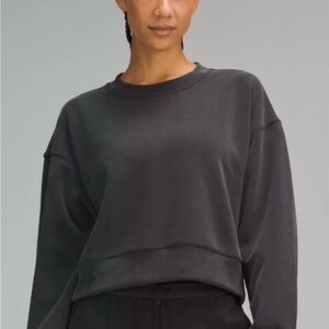 Lululemon Sweat Set - Women's Charcoal Crewneck W/ Matching Crop Sweatpants